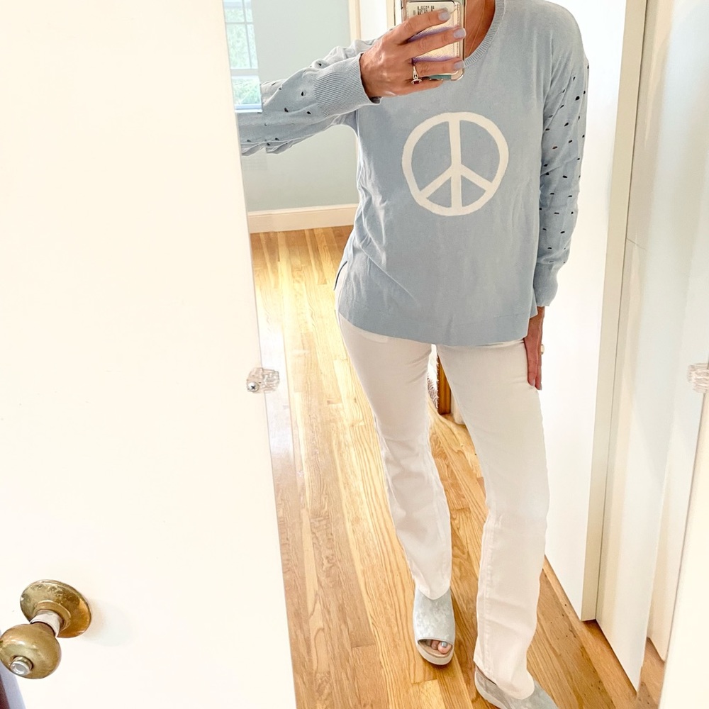 Project Peace Sign Sweater - Picture 4 of 10